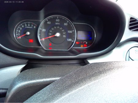 2011 Hyundai i10 - thumbnail 6