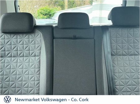 2023 Volkswagen Tiguan - thumbnail 23