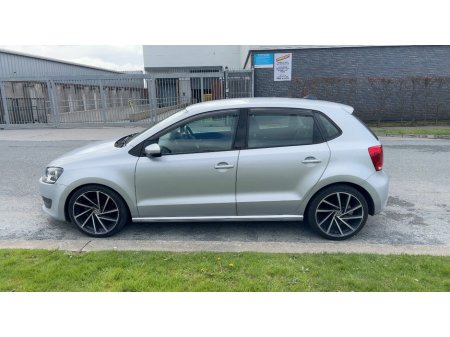 2013 Volkswagen Polo - thumbnail 6