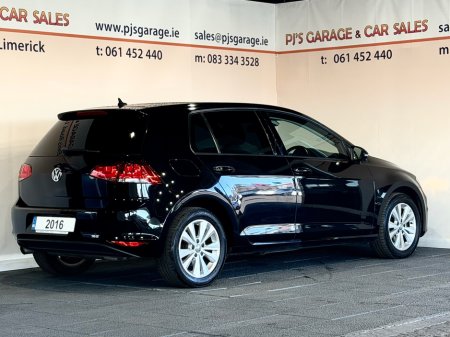 2016 Volkswagen Golf - thumbnail 5