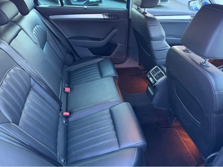 2020 Skoda Superb 2.0 TDI SE TECHNOLOGY 150BHP ESTATE // FULL HEATED ELECTRIC LEATHER // FULL PARK ASSIST // APPLE CARPLAY // PRIVACY PACK // TIMING BELT DONE // IMMACULATE CAR THROUGHOUT €19,950 thumbnail