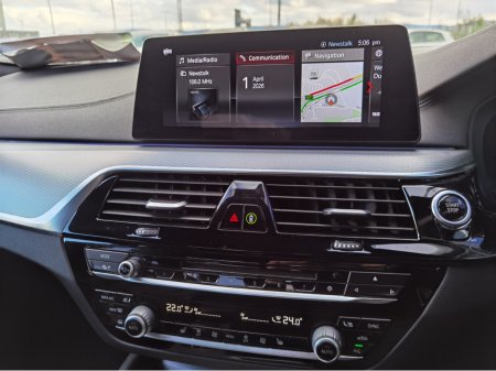 2017 BMW 5 Series - thumbnail 14