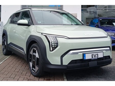 2026 Kia EV3 - thumbnail 1