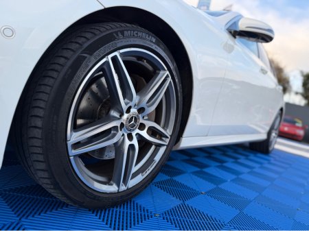 2019 Mercedes-Benz E Class - thumbnail 9