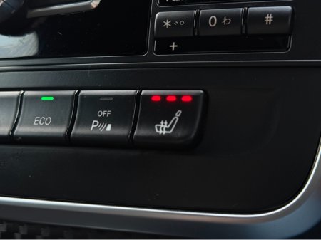 2014 Mercedes-Benz A Class A180 AMG INTERIOR FULL LEATHER SEATS / HI SPEC / SYSTEM LOW ROAD TAX BAND / SIMI DEALER €13,950 thumbnail