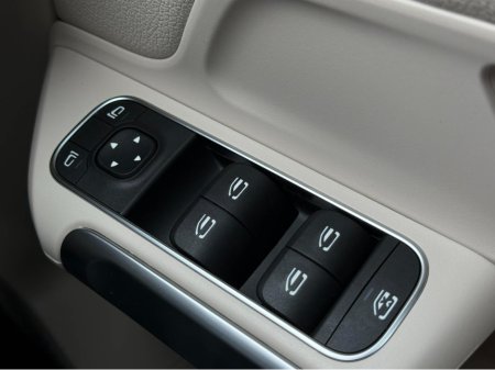 2021 Mercedes-Benz GLB - thumbnail 16