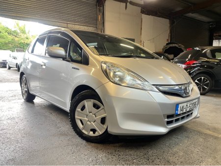 2014 Honda Fit 1.3 hybrid  automatic 2014 €7,995
