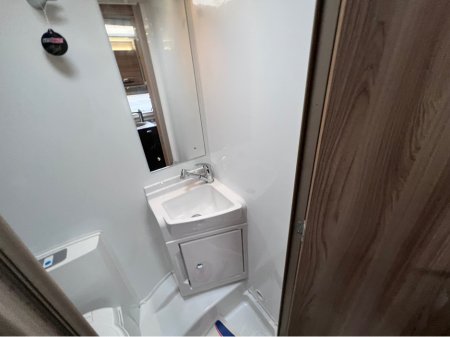 2021 Fiat Ducato 2021 (212) SWIFT EDGE 494 4 BERTH MOTORHOME €77,800 thumbnail