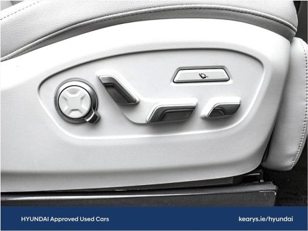 2026 Hyundai Ioniq 9 RWD standard (Long Range) Platinum thumbnail