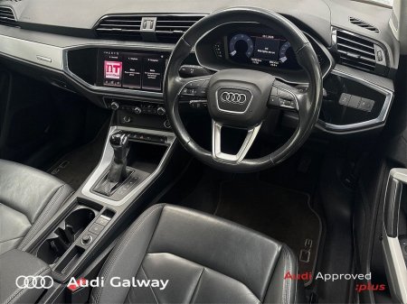 2021 Audi Q3 €449 P/M - 35 TDI 150HP SE A/T €34,450 thumbnail