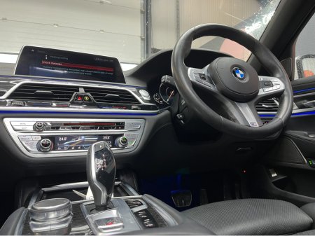 2018 BMW 7 Series €29950! 2018 BMW 740E IPERFORMANCE M-SPORT 2.0 AUTOMATIC / CRUISE CONTROL / 360° PARKING CAMERA / ELECTRIC MEMORY HEATED & MASSAGING SEATS / PANORAMIC SUNROOF / PADDLE SHIFTERS €29,950 thumbnail