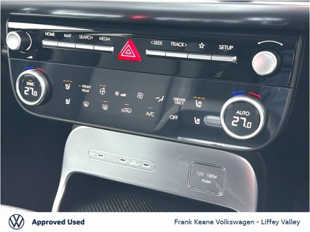 2025 Hyundai Ioniq 9 (Long Range) Platinum Specification €73,900 thumbnail