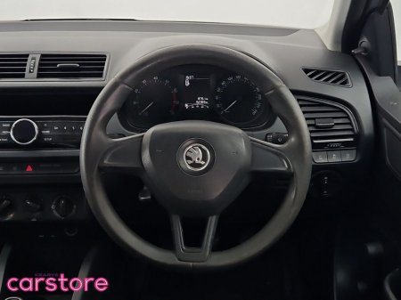 2016 Skoda Fabia - thumbnail 18