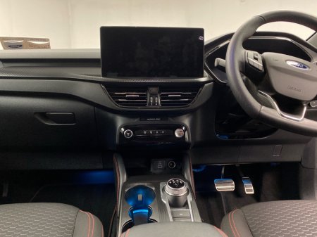 2025 Ford Kuga 2.5 Duratec PHEV ST-Line Auto €38,995 thumbnail