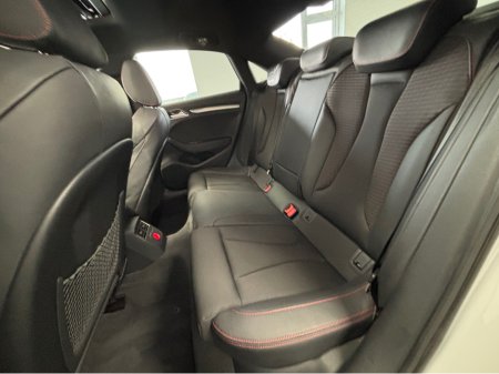 2015 Audi S3 - thumbnail 2