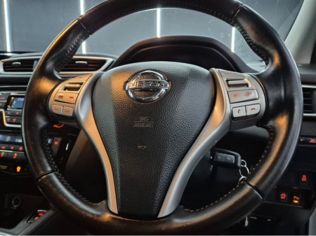 2015 Nissan Qashqai - thumbnail 7