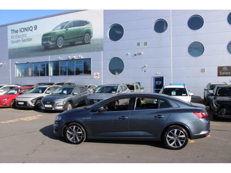 2018 Renault Megane - thumbnail 2