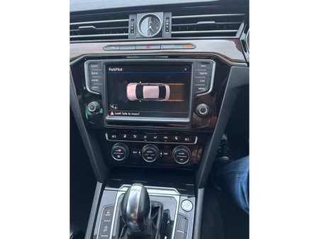 2016 Volkswagen Passat 1.4 TSI DSG 125HP Comfortline €16,950 thumbnail