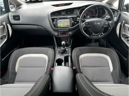 2015 Kia Ceed - thumbnail 15