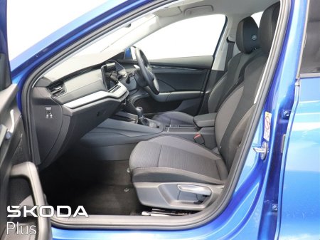 2025 Skoda Octavia Selection 2.0TDI 115HP €33,500