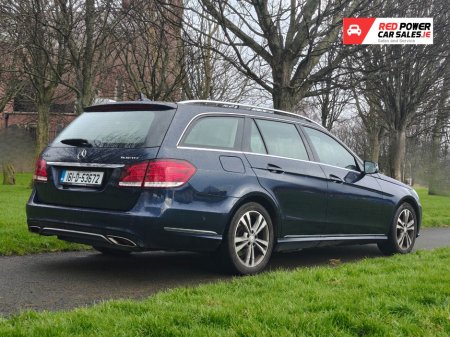 2016 Mercedes-Benz E Class E220 BLUETEC SE 5DR AUTO CDI €16,950 thumbnail