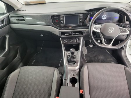2023 Volkswagen Polo 1.0 TSI 95HP Life €19,975 thumbnail