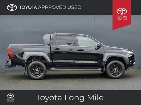 2026 Toyota Hilux - thumbnail 3