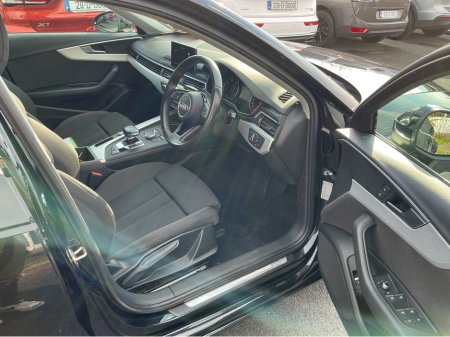 2017 Audi A4 - thumbnail 11