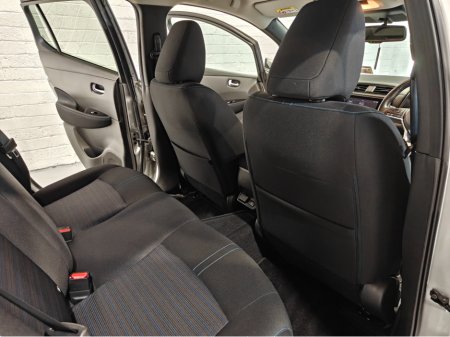 2021 Nissan Leaf 40K EV SV PREMIUM COLD PK 40KW MY2 €12,250 thumbnail