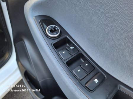 2016 Hyundai i20 1.2 Petrol DELUXE €7,450 thumbnail