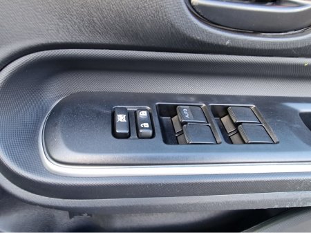 2018 Toyota Aqua - thumbnail 21