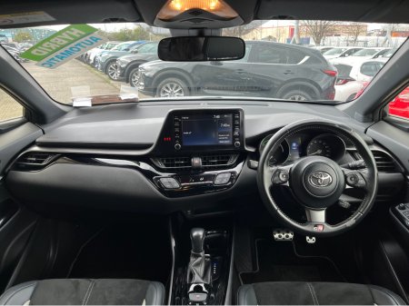 2020 Toyota C-HR - thumbnail 11