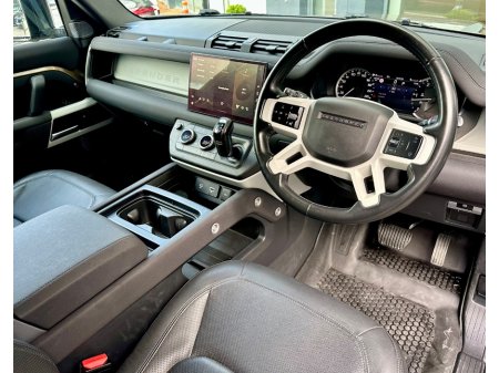 2023 Land Rover Defender - thumbnail 7