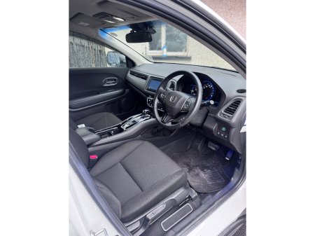 2015 Honda Vezel  €13,950