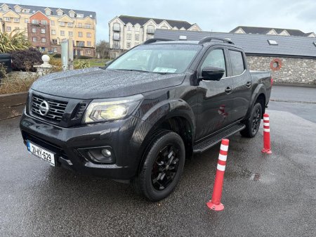 2021 Nissan Navara - view 4
