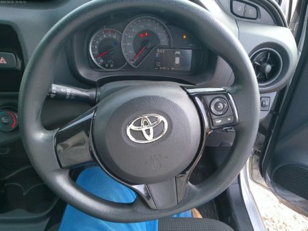 2017 Toyota Yaris - photo 5