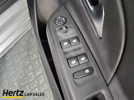 2023 Opel Corsa - thumbnail 18