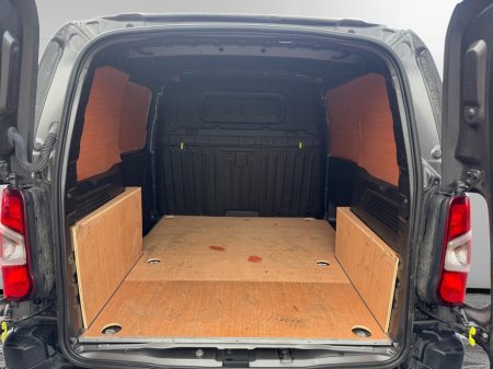 2023 Opel Combo - thumbnail 9