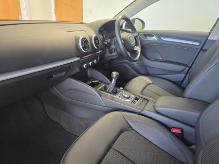 2015 Audi A3 - thumbnail 8