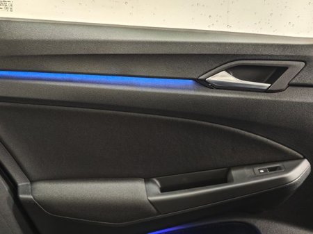 2022 Volkswagen Golf 1.0 ETSI ACTIVE Automatic, Reversing camera €24,995 thumbnail