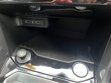 2021 Volkswagen T-Roc R-LINE AUTOMATIC 2.0 DIESEL //LOW MILES//HALF LEATHER SEATS//ADAPTIVE CRUISE CONTROL//REVERSE CAMERA//KEYLESS ENTRY// €27,950 thumbnail