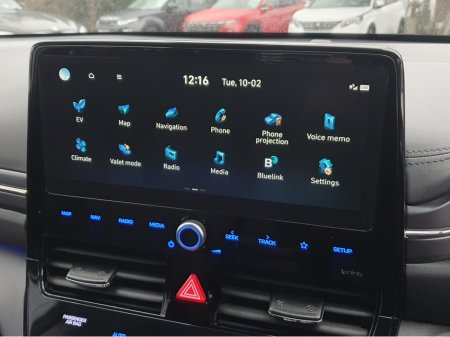 2022 Hyundai Ioniq PREMIUM AUTOMATIC FULLY ELECTRIC NCT 02/28 FINANCE AVAILABLE @ €59 PER WEEK HEATED SEATS/ SAT NAV/ TOUCH SCREEN MEDIA/ BLUETOOTH/ USB/ REVERSE CAMERA/ HISTORY CHECKED €14,950 thumbnail