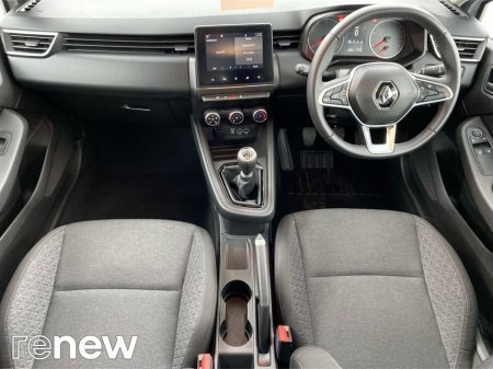 2023 Renault Clio Dynamique SCe 65 €18,995