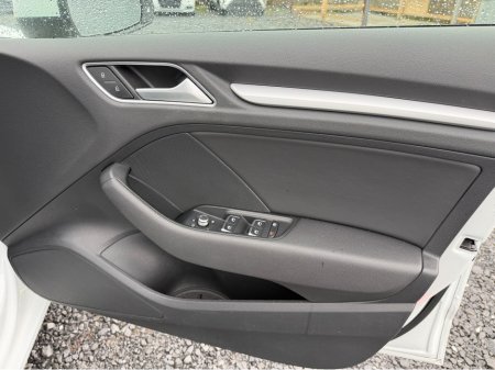 2015 Audi A3 - thumbnail 25