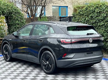 2023 Volkswagen ID.4 PURE LIFE 52KWH // HEATED SEATS // APPLE CARPLAY/ANDROID AUTO // DIGITAL CLUSTER €22,900 thumbnail