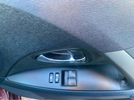 2013 Toyota Avensis 2.0 D-4D AURA 4DR €6,950 thumbnail