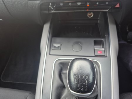 2021 Citroen C5 Aircross FEEL PURETECH 130 6MT 4DR €19,950 thumbnail