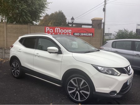 2014 Nissan Qashqai ** CAMERA * SAT NAV €8,950