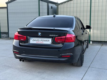 2017 BMW 3 Series - thumbnail 6