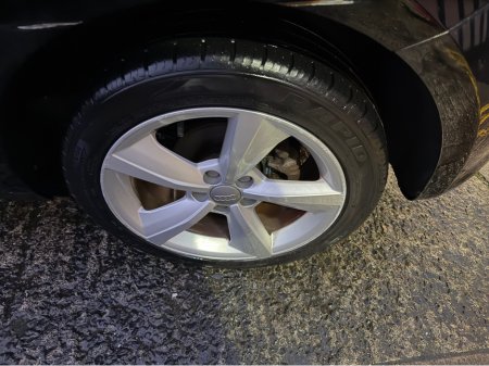 2015 Audi A1 SPORTBACK 1.4 TDI 90 SE 4DR €9,990 thumbnail